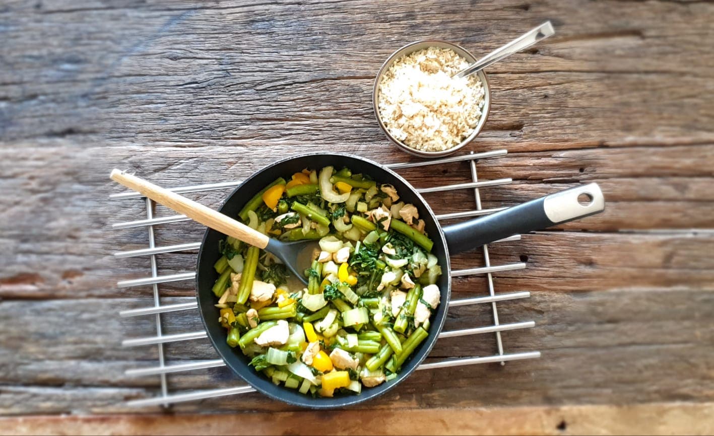 Roergebakken paksoi met kipfilet